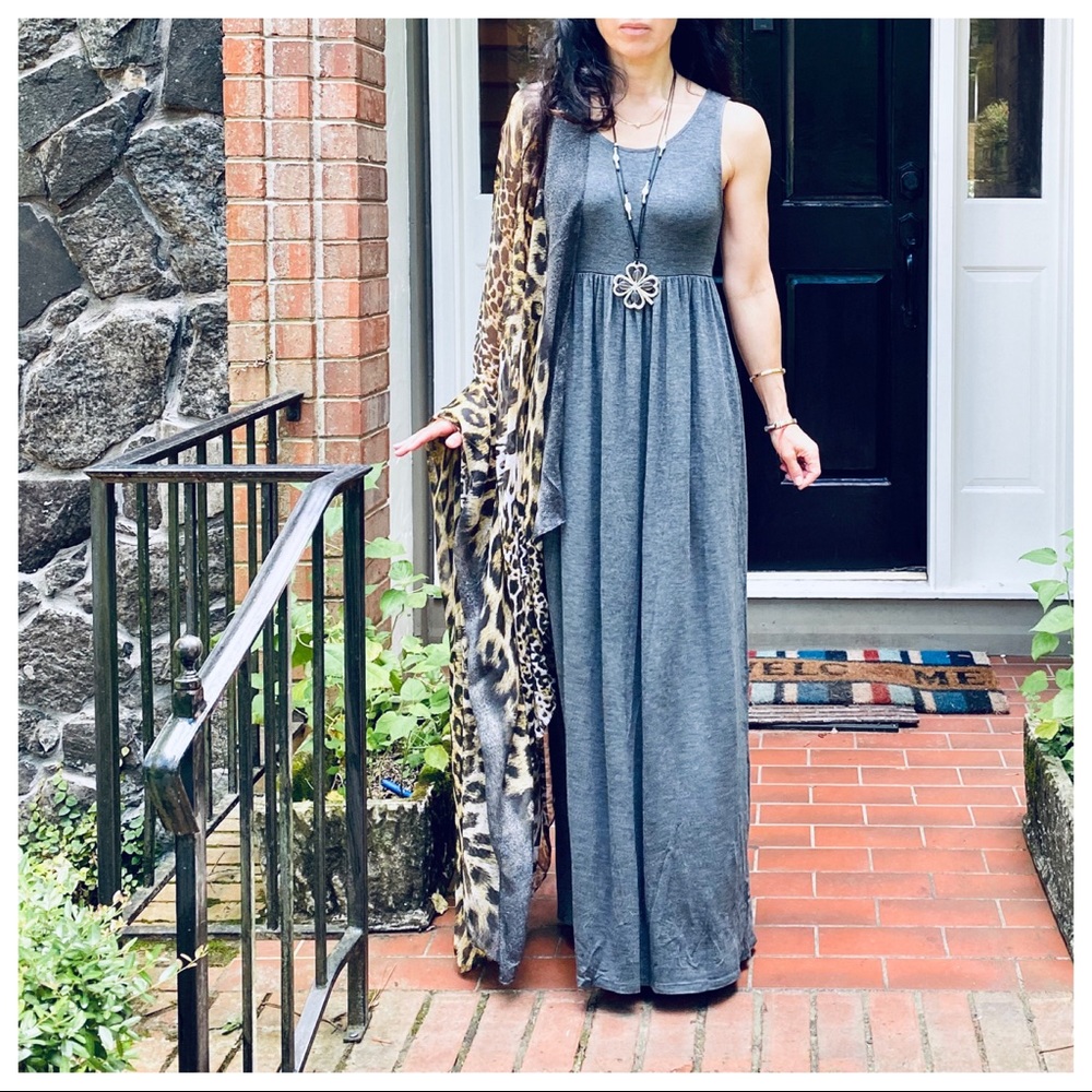 CHARCOAL GREY MAXI DRESS WITH SIDE POCKETS - Picture 8 of 9